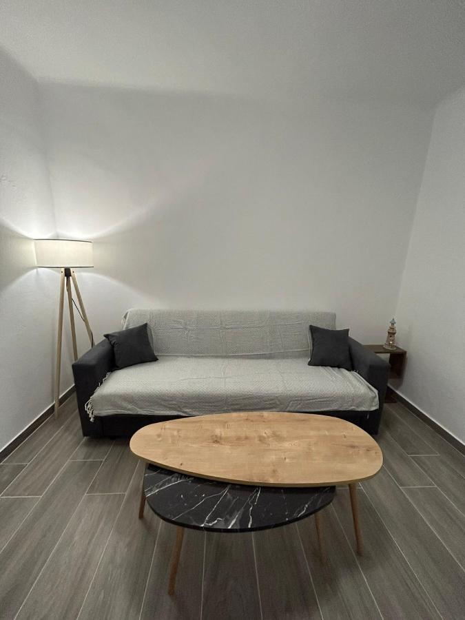 Ferienwohnung Dk Square Ándros Exterior foto
