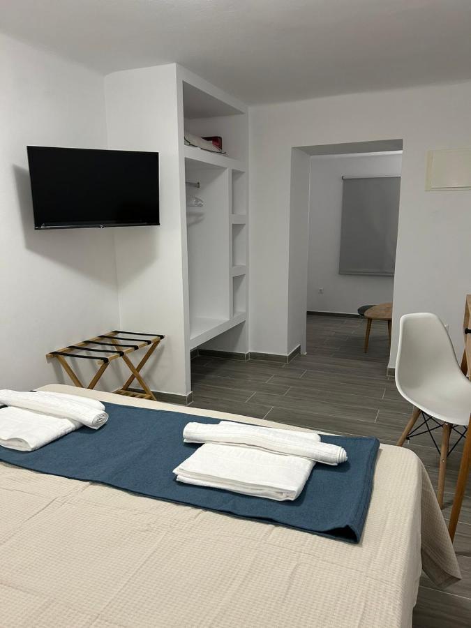 Ferienwohnung Dk Square Ándros Exterior foto