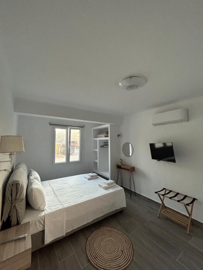 Ferienwohnung Dk Square Ándros Exterior foto