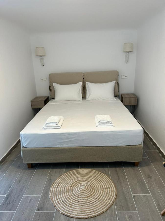 Ferienwohnung Dk Square Ándros Exterior foto