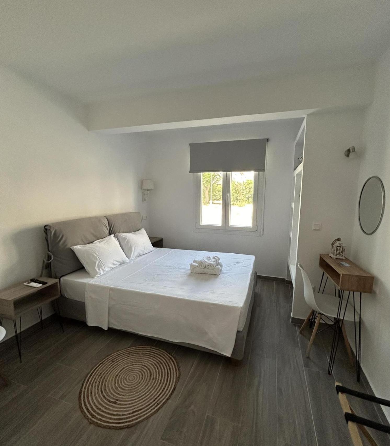 Ferienwohnung Dk Square Ándros Exterior foto
